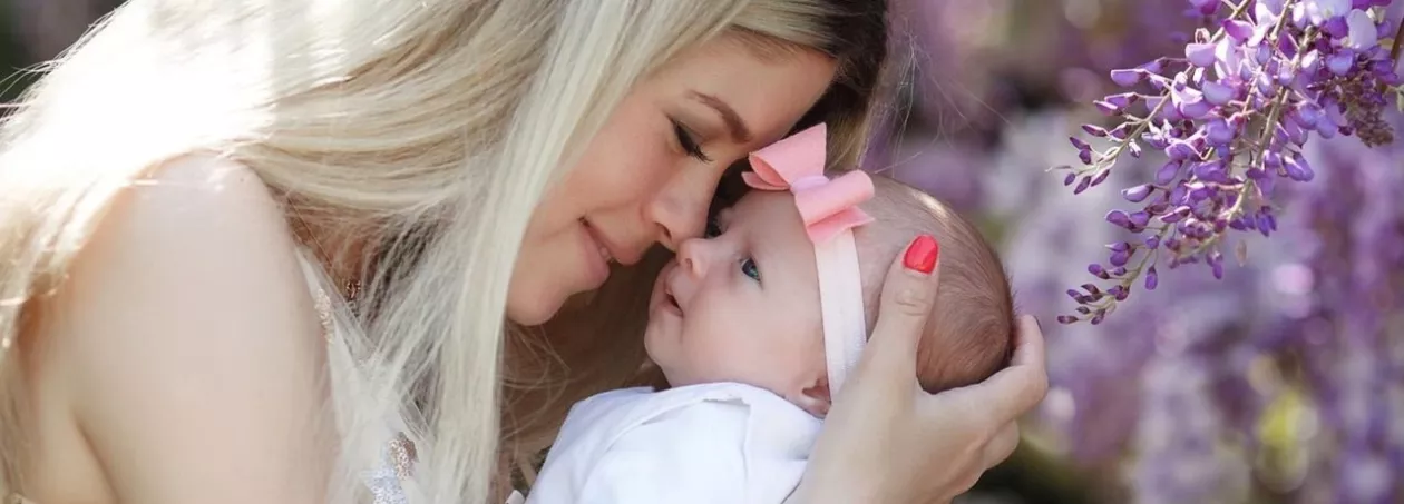 Când se suspendă contractul de muncă pentru creșterea copilului?