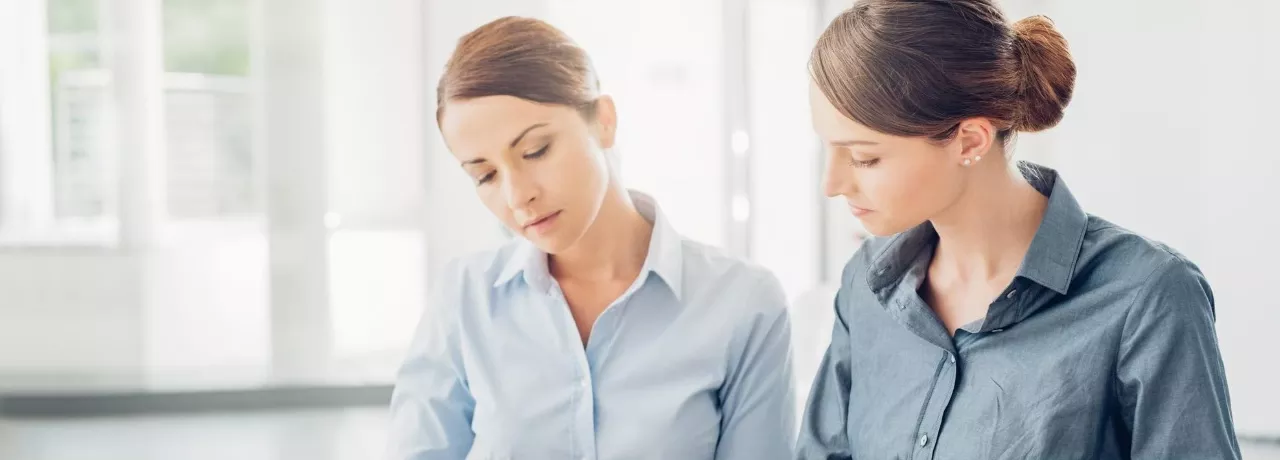 Suspendarea contractului de muncă - durata maximă și informații utile pentru angajați și angajatori 