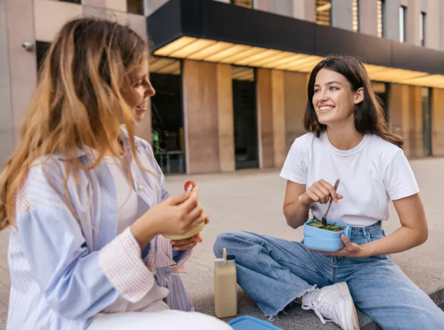 Cariere, 14 - pluxee.ro