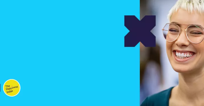 The Happiness Index, masoara fericirea angajatilor, femeie zambind