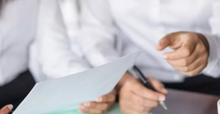 Calcul contribuții salariale CAS și CASS în România – sistemul fiscal 2025 - pluxee.ro