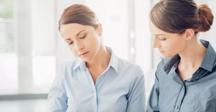 Suspendarea contractului de muncă - durata maximă și informații utile pentru angajați și angajatori