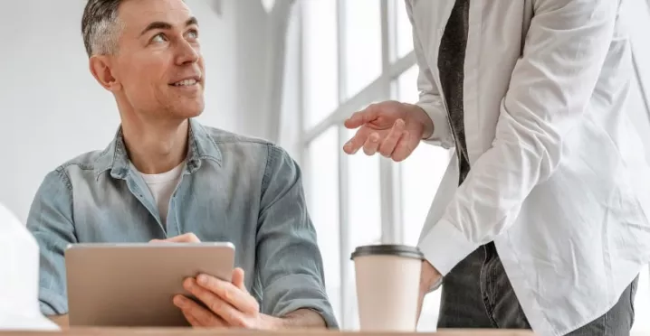 Ce înseamnă training la locul de muncă, formare profesionala, competente profesionale - pluxee.ro