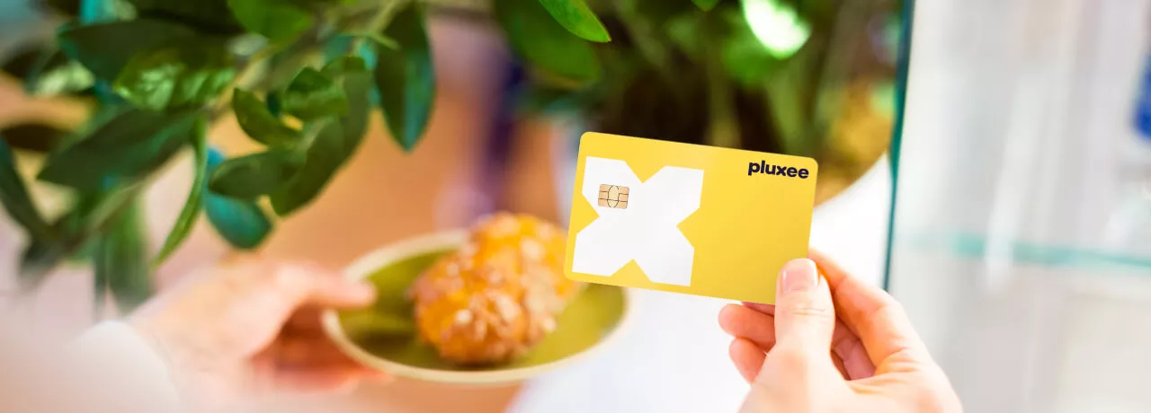 card cadou pluxee