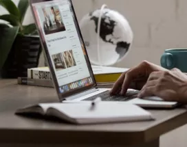 Telemunca versus munca la domiciliu – birou, laptop - Pluxee