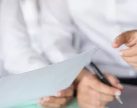 Calcul contribuții salariale CAS și CASS în România – sistemul fiscal 2025 - pluxee.ro