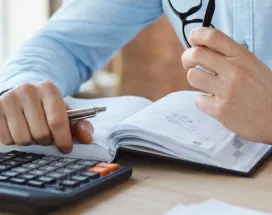 Cheltuieli deductibile - Ghid complet pentru PFA și SRL în România