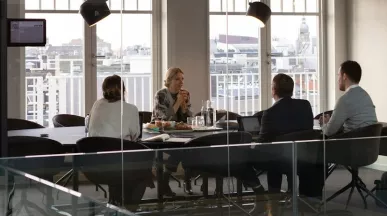 somaj tehnic - angajati in sedinta- Pluxee