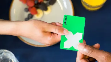 Doi din cinci angajați care utilizează cardurile de masă Pluxee primesc valoarea maximă de peste 40 de lei pe zi