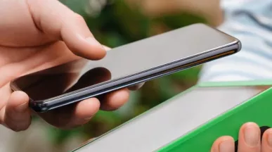 Ce caracteristici are o aplicație pentru gestionarea cardurilor de masă - plata cu tel la POS - pluxee.ro