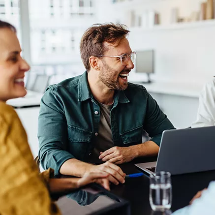 Oferă carduri angajaților, 2 - pluxee.ro